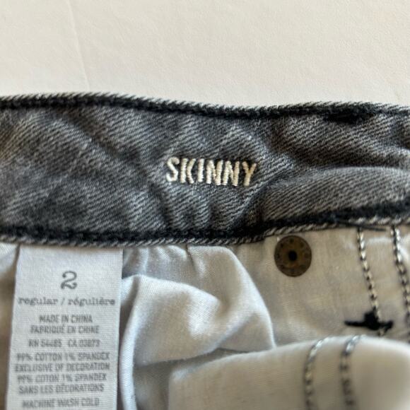 American Eagle Women's Stretch Washed Black Distressed Denim Skinny Jeans 2 - Picture 9 of 13